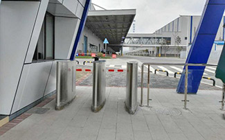 outdoor flap barrier turnstile